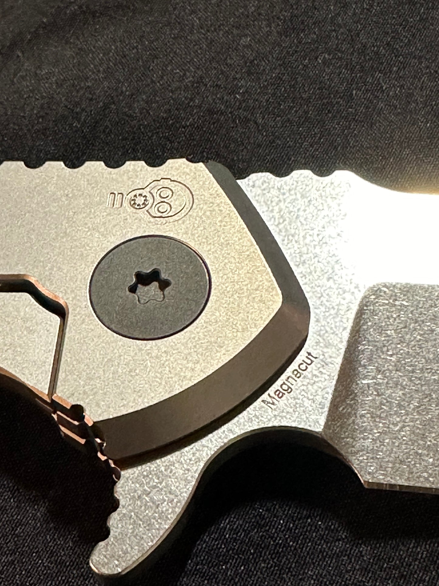 Hang hole stone polished blade DLC hardware FC