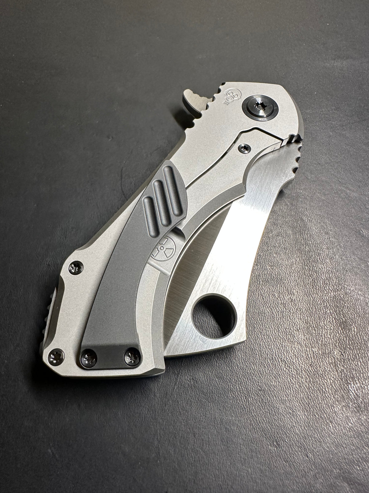 Two tone satin blade, zir blasted handles V2 FC