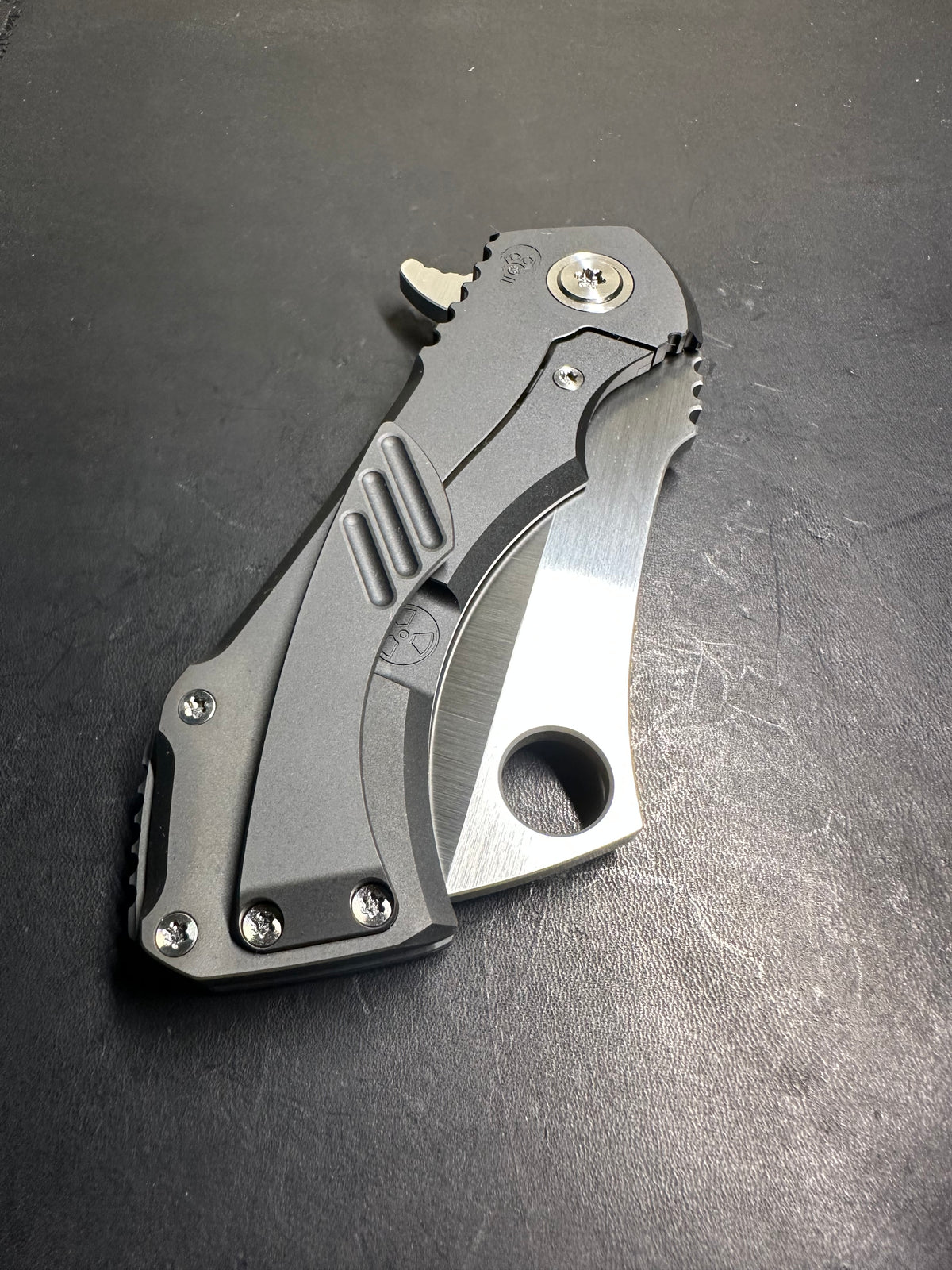 Two tone Satin hang hole, DLC handles V2 FC