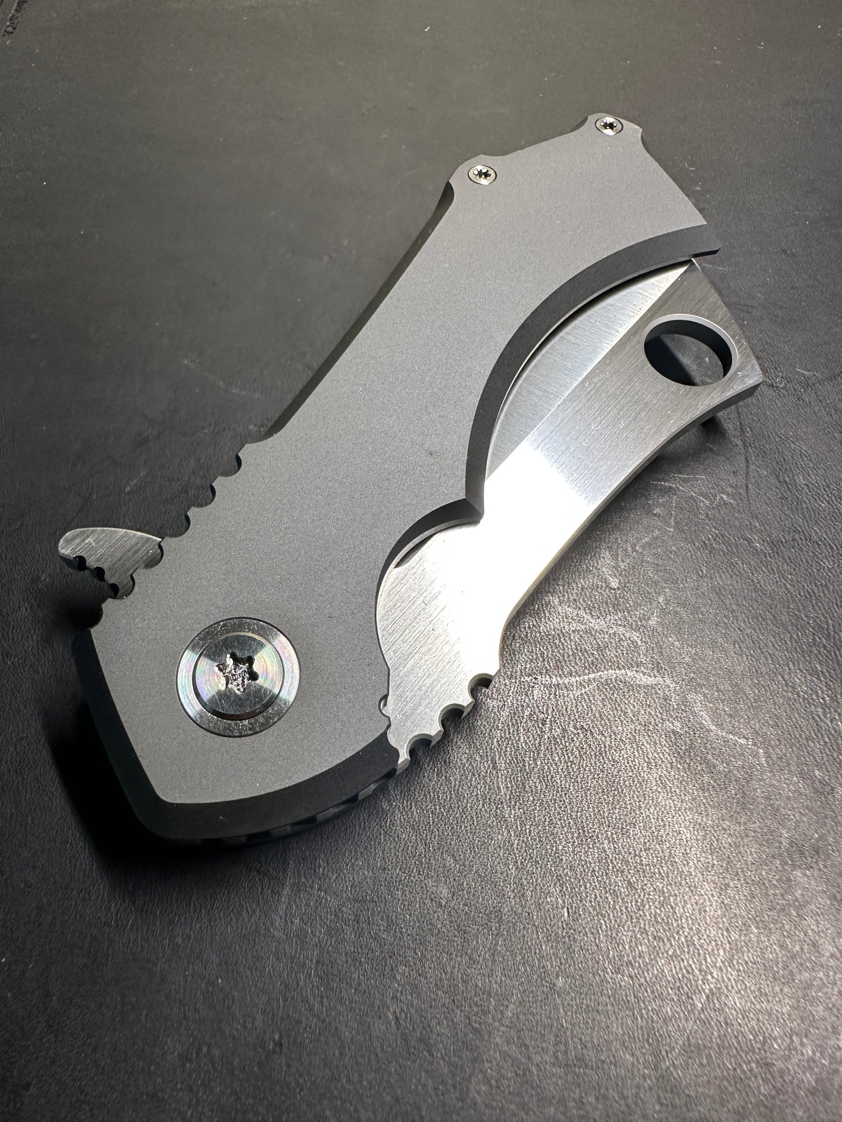 Two tone Satin hang hole, DLC handles V2 FC